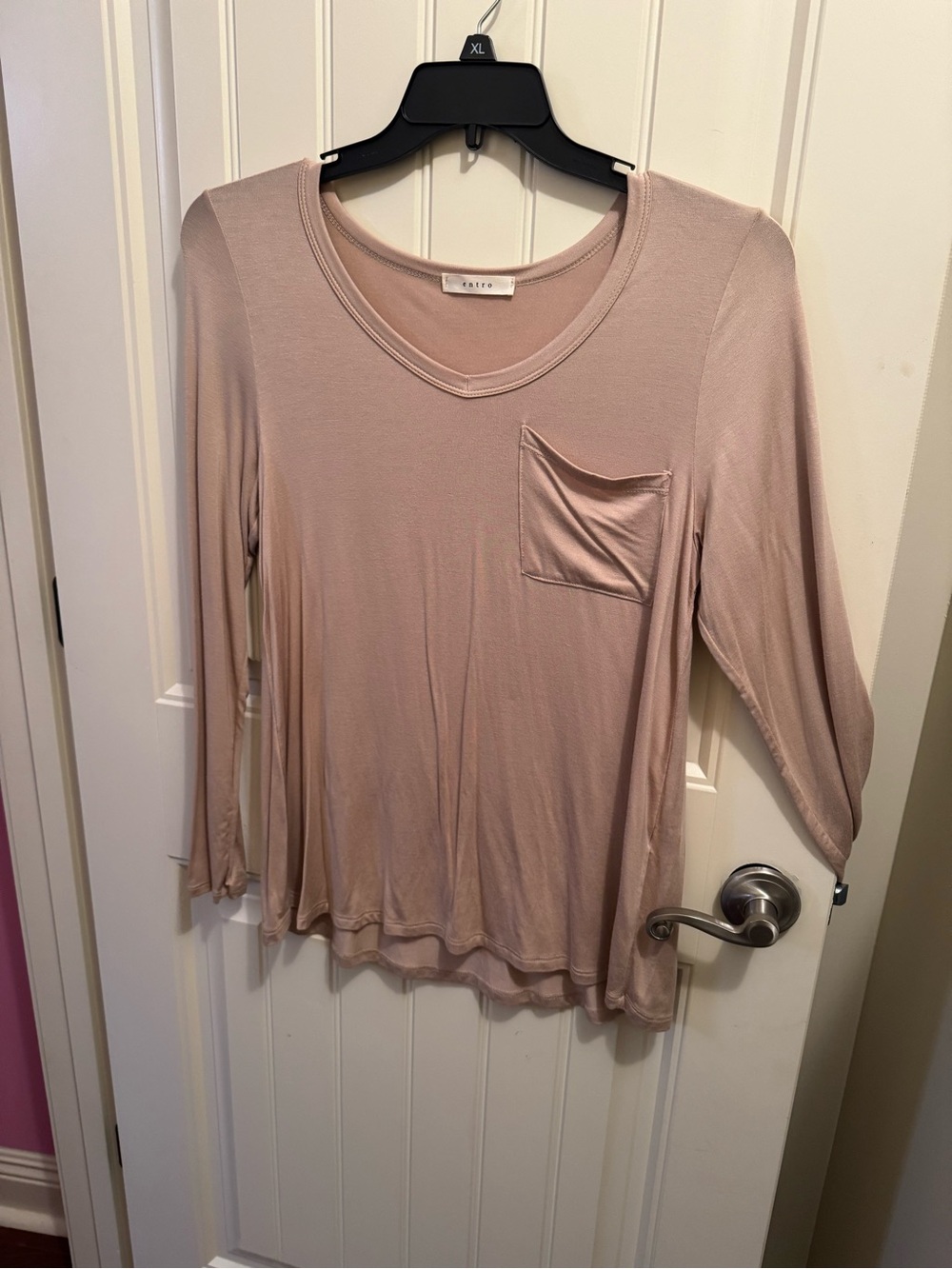 entro Mauve Long-Sleeve V-Neck Pocket Top